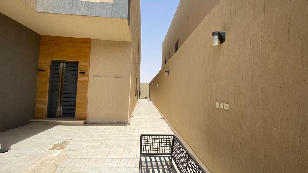 🏡 Duplex Villa for Rent – Al Arid District